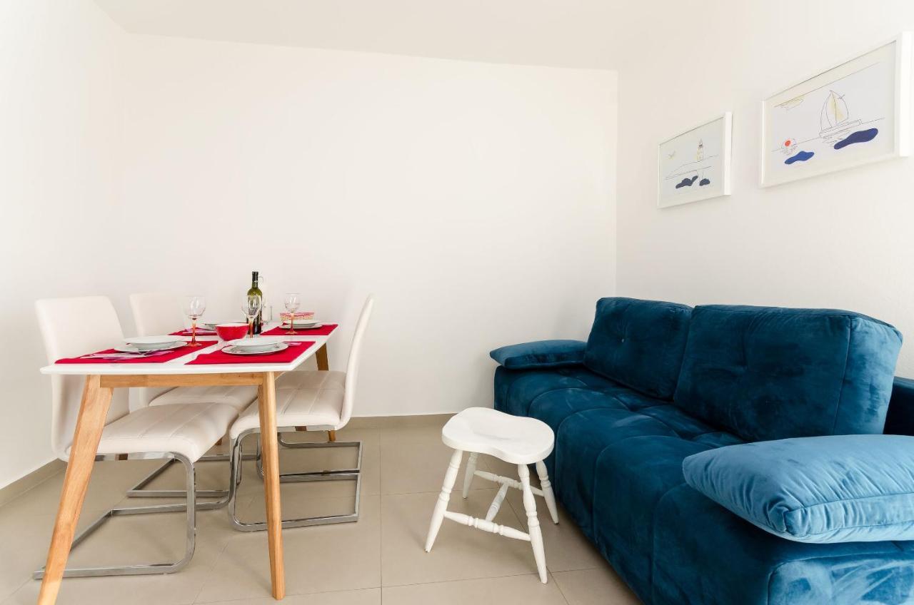 Apartments And Rooms Bianca Barbat na Rabu ภายนอก รูปภาพ